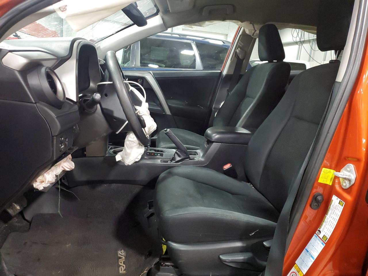 2016 Toyota RAV 4 - Image 7