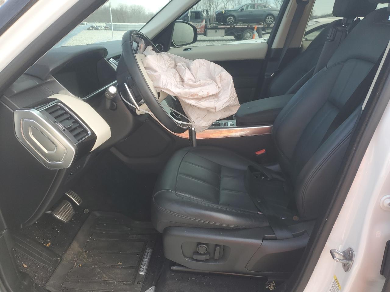 2022 Land Rover Range Rover - Image 7