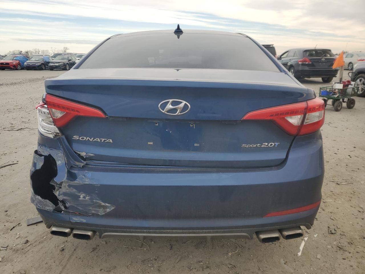 2015 Hyundai Sonata - Image 6
