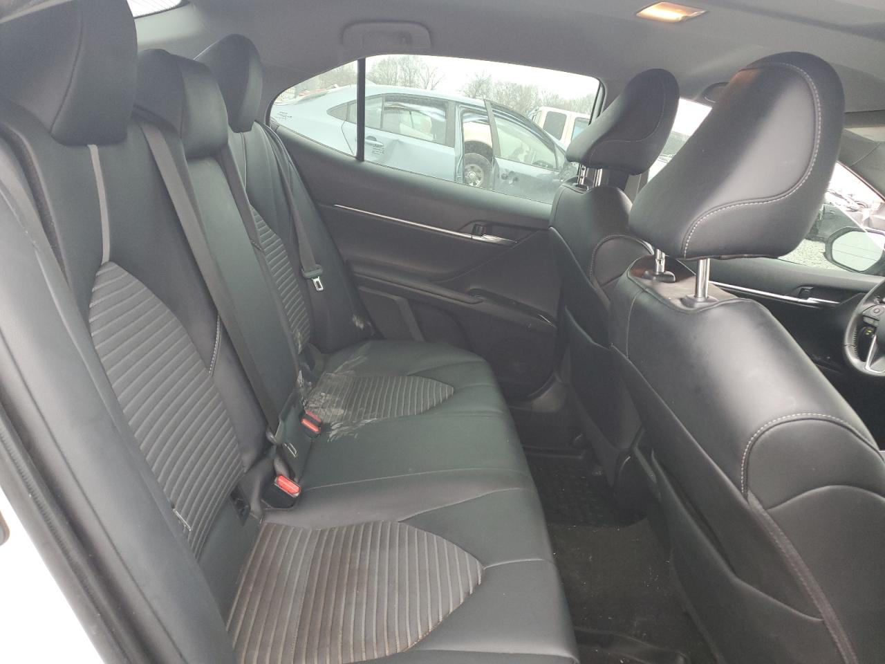 2020 Toyota Camry - Image 10
