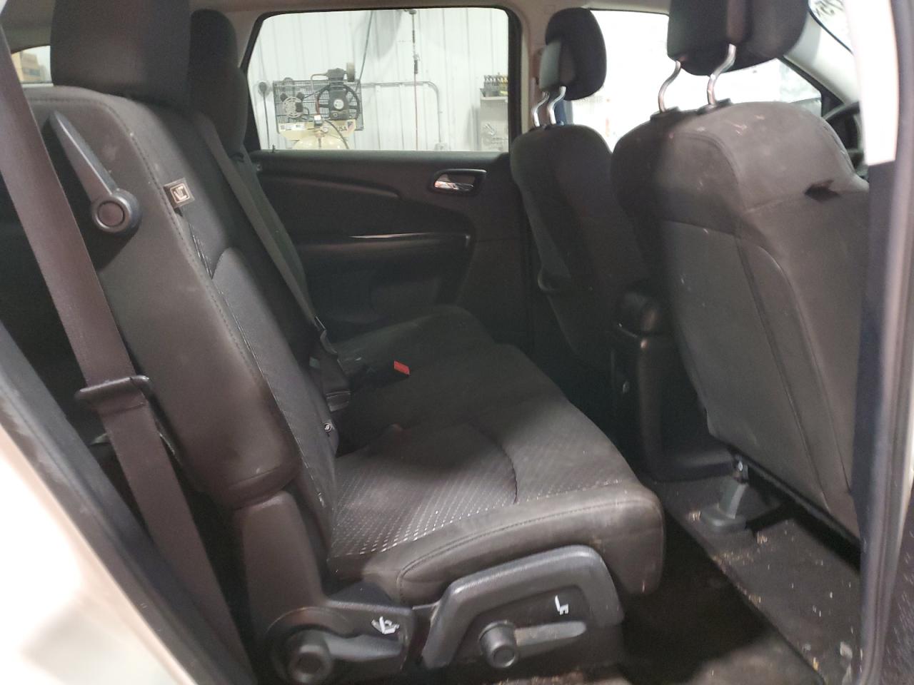 2017 Dodge Journey - Image 11