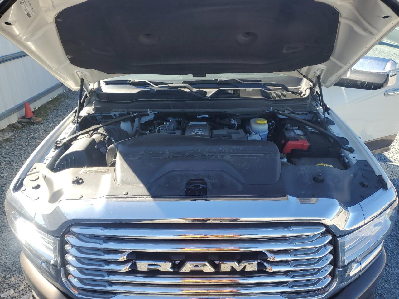 2022 RAM 2500 - Image 11