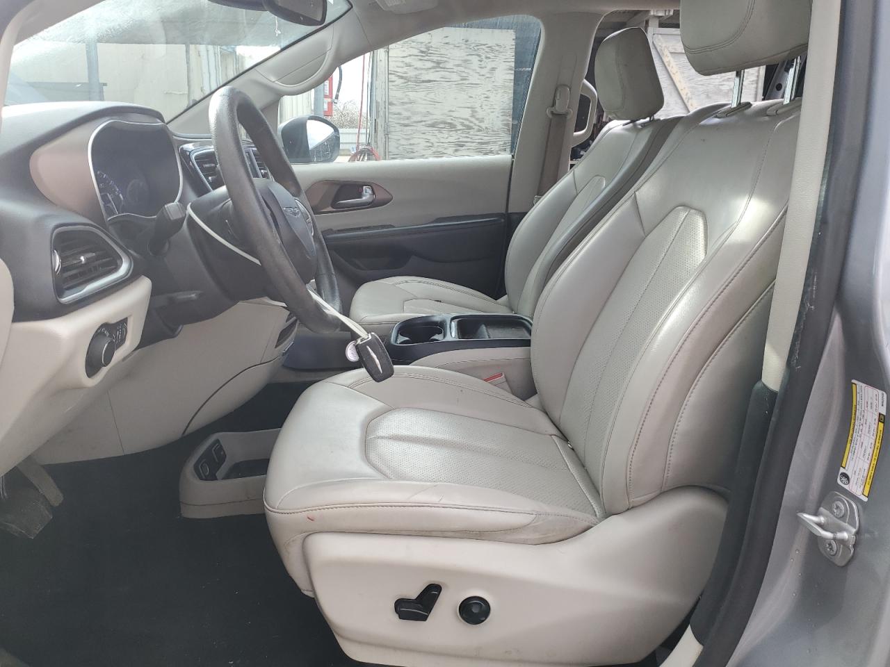 2021 Chrysler Voyager - Image 7