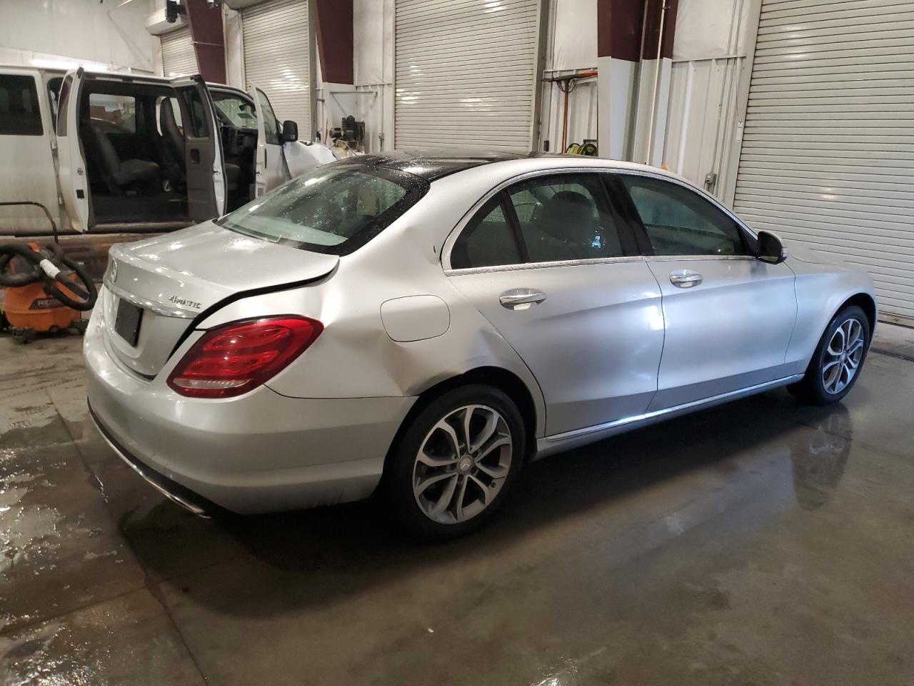 2015 Mercedes-Benz C-klasse - Image 3