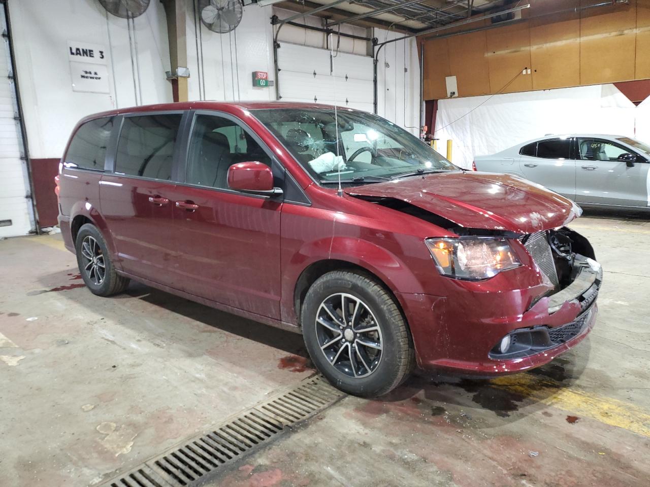 2018 Dodge Caravan - Image 4