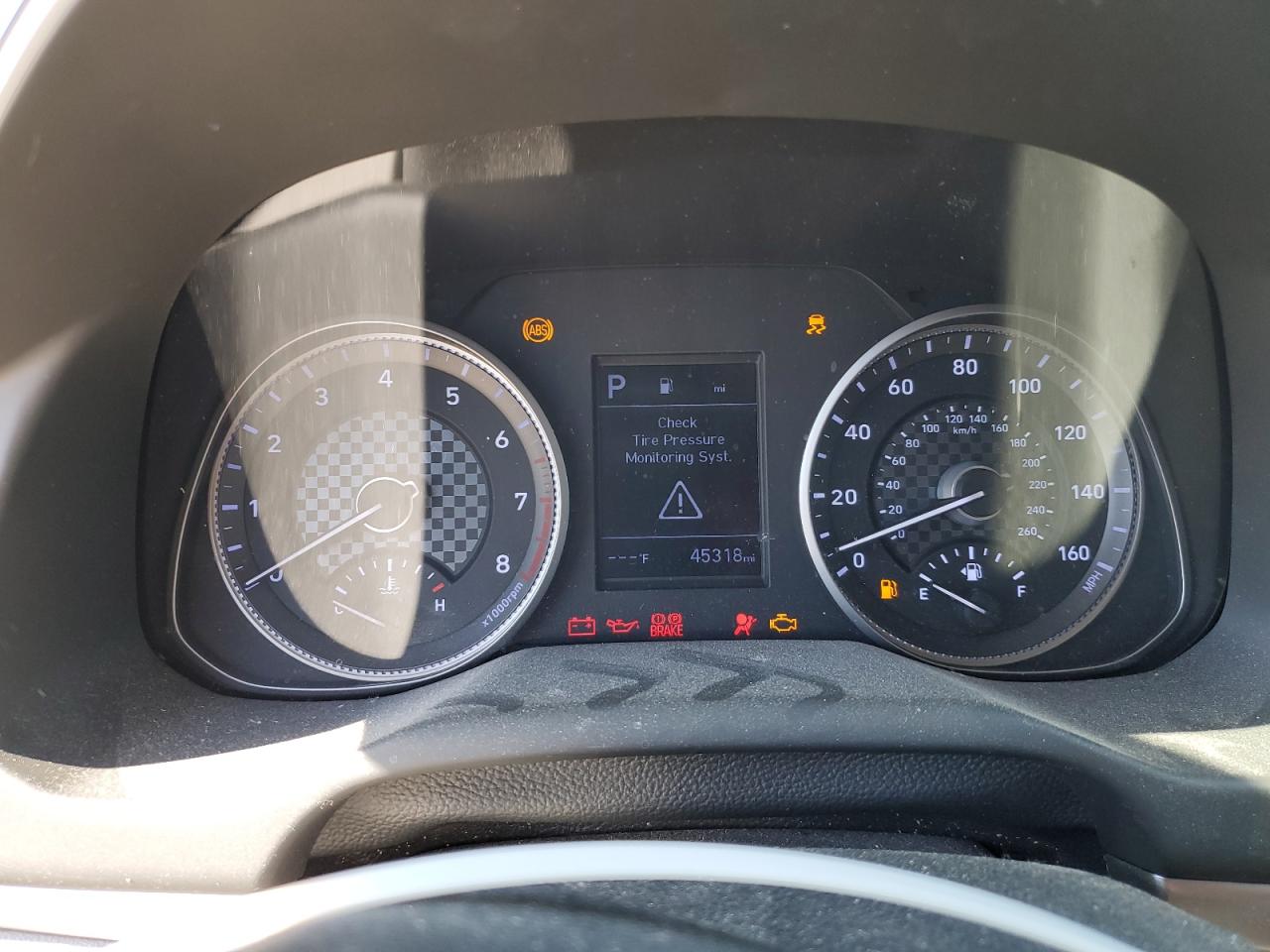 2020 Hyundai Elantra - Image 9