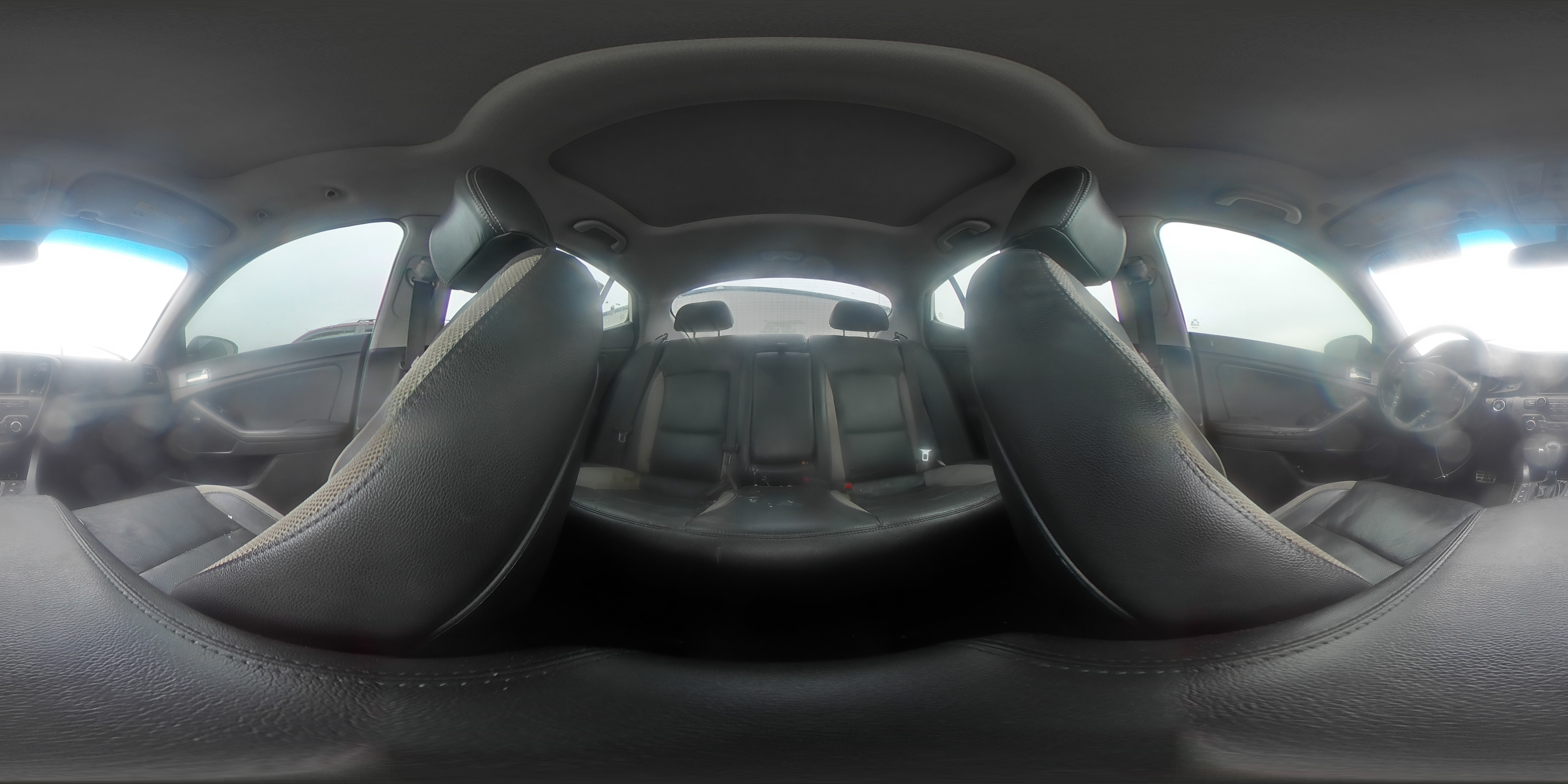 2012 Kia Optima - Image 13