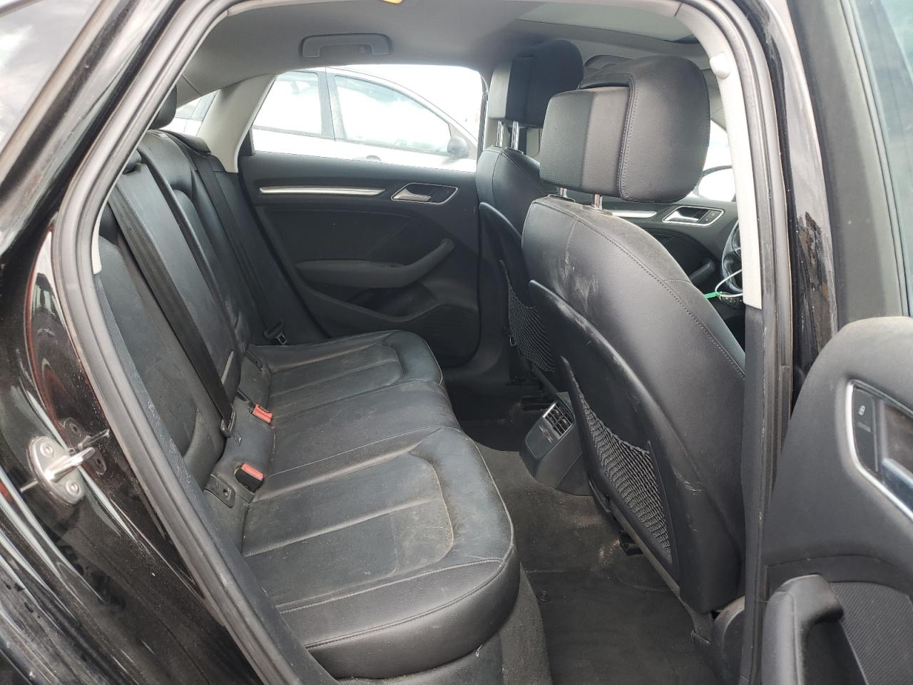 2015 Audi A3 - Image 10