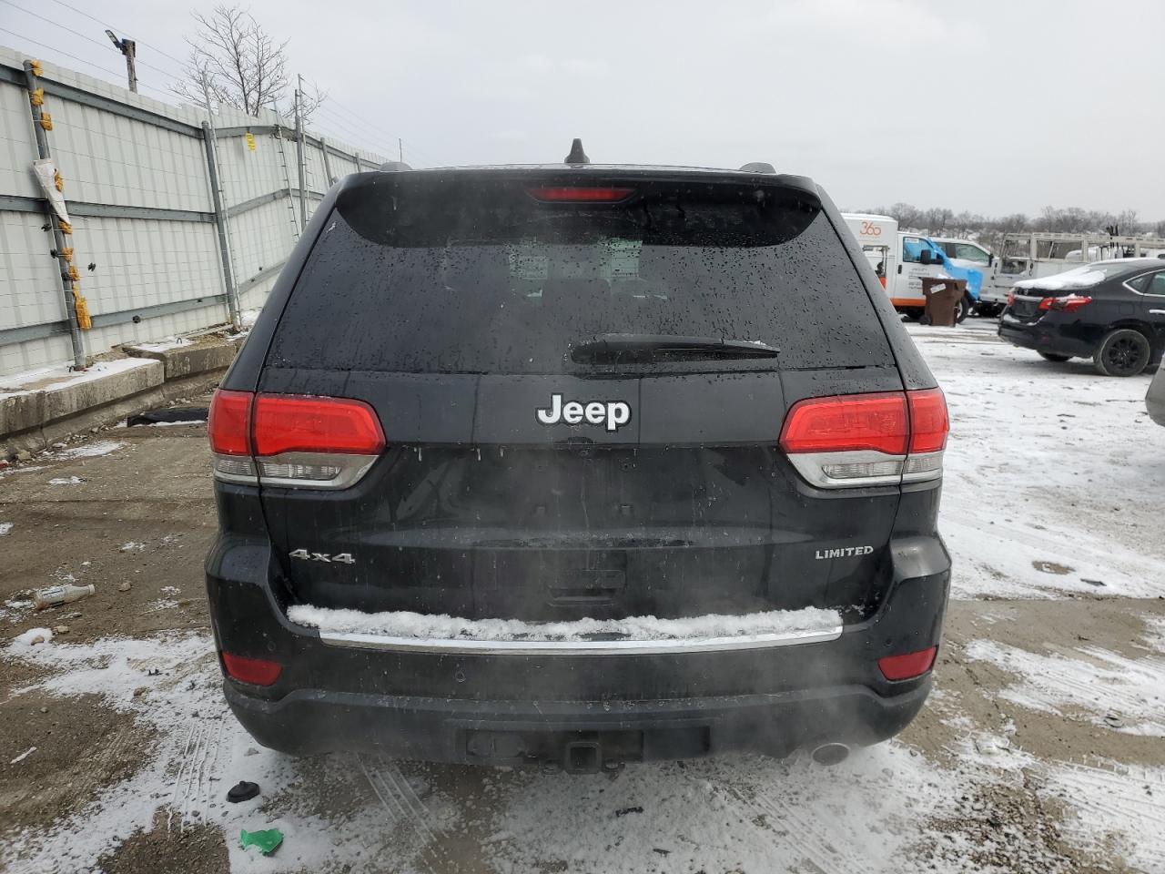 2017 Jeep Grand Cherokee - Image 6