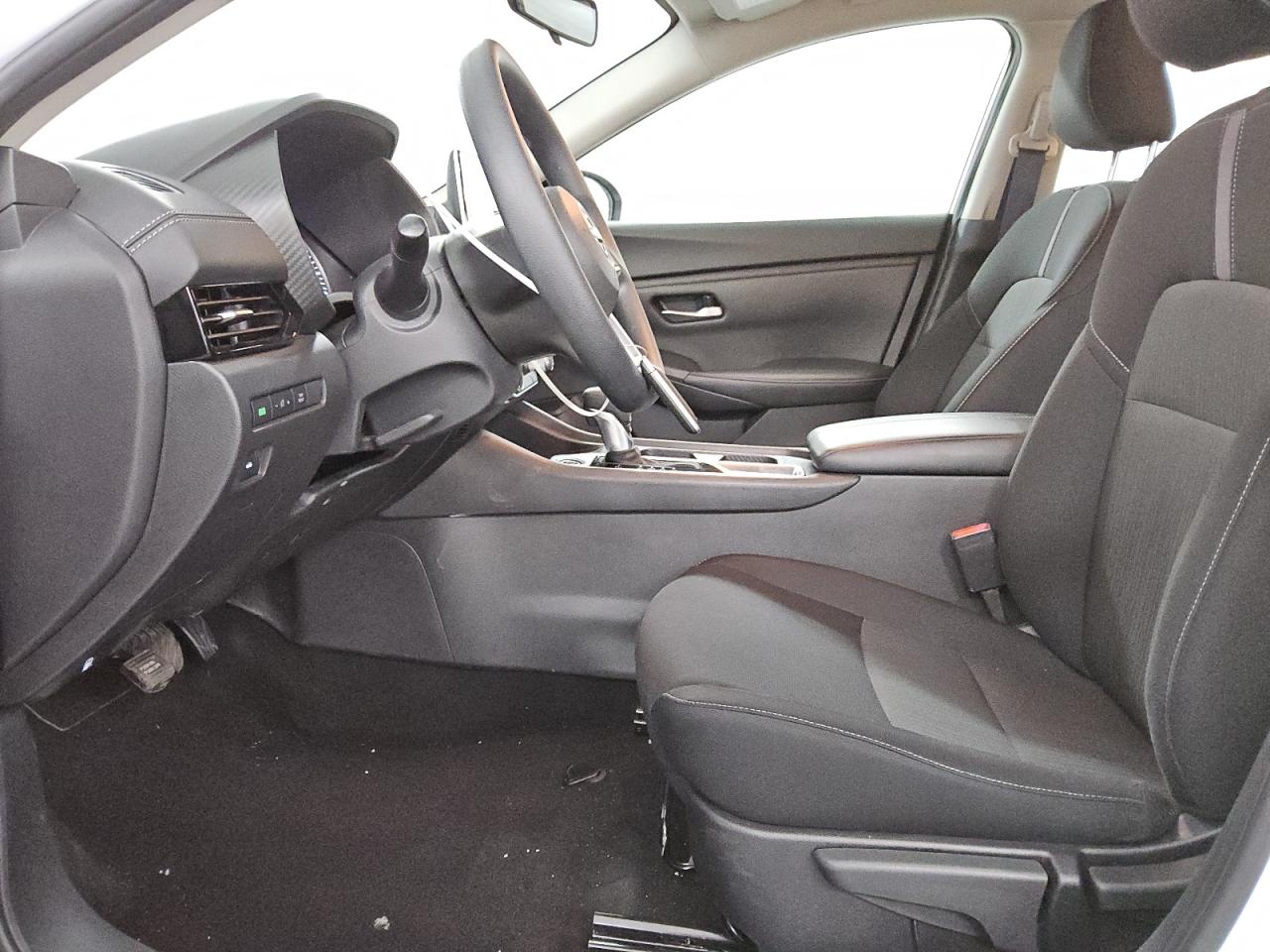 2024 Nissan Sentra - Image 7