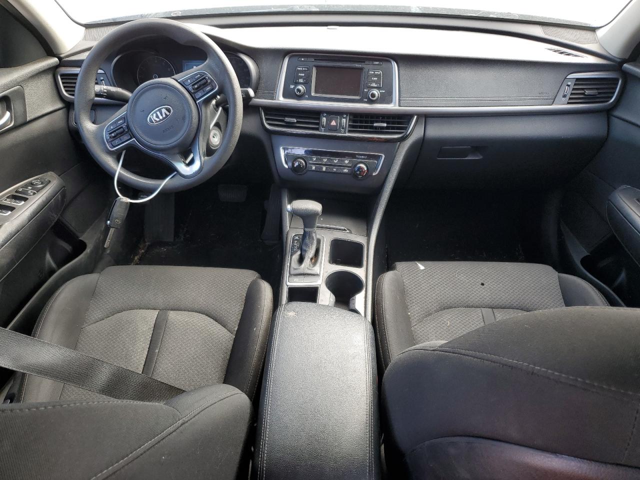 2017 Kia Optima - Image 8
