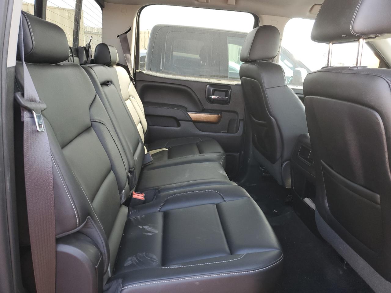 2014 Chevrolet Silverado - Image 10