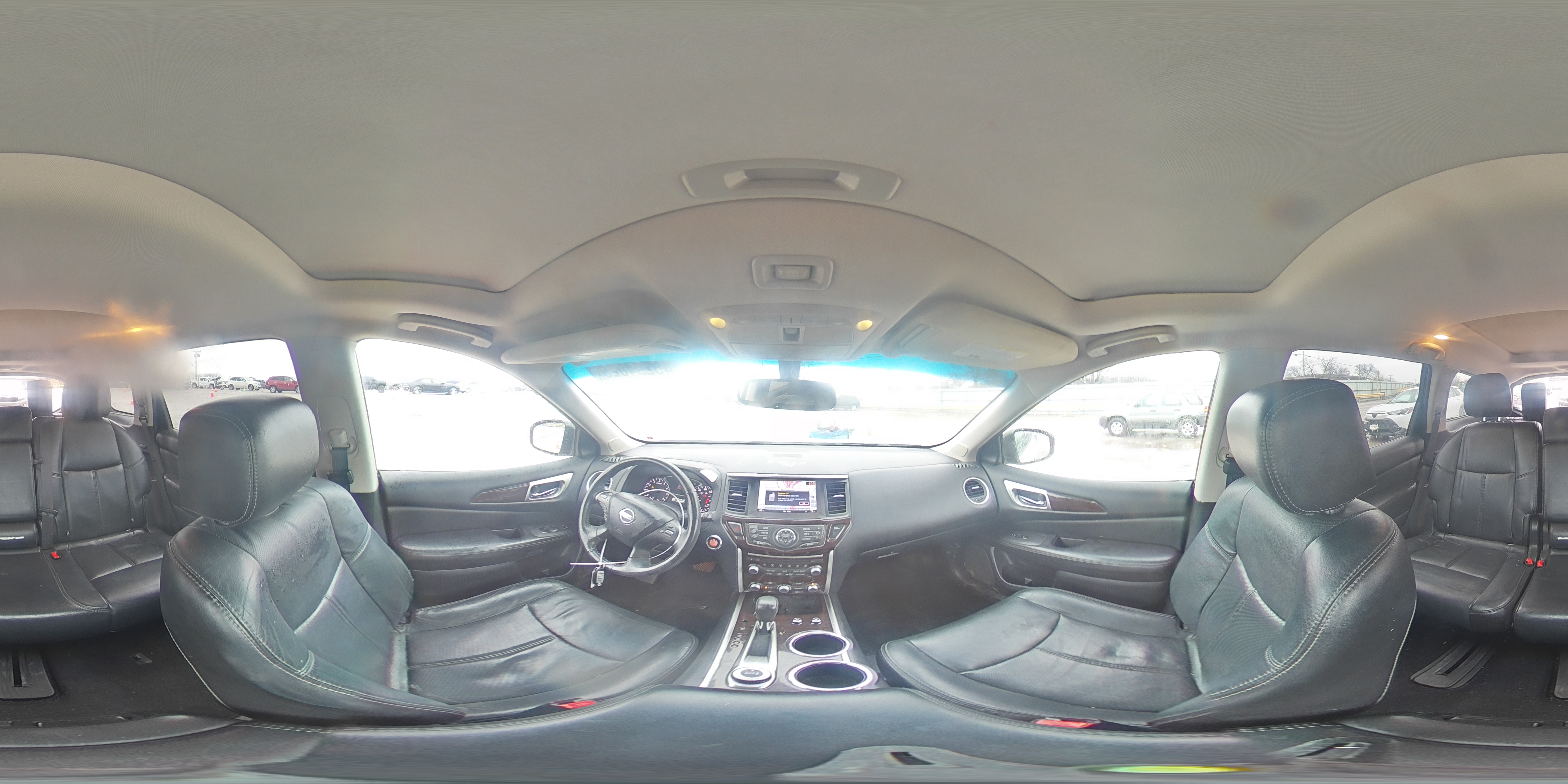 2014 Nissan Pathfinder - Image 15