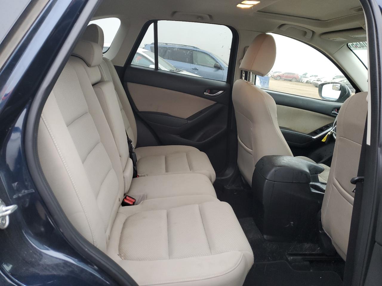 2016 Mazda CX-5 - Image 11