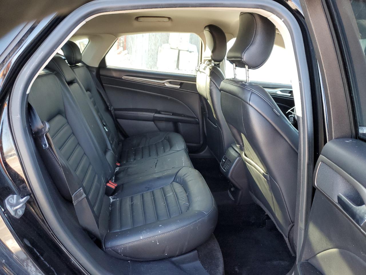2018 Ford Fusion - Image 10