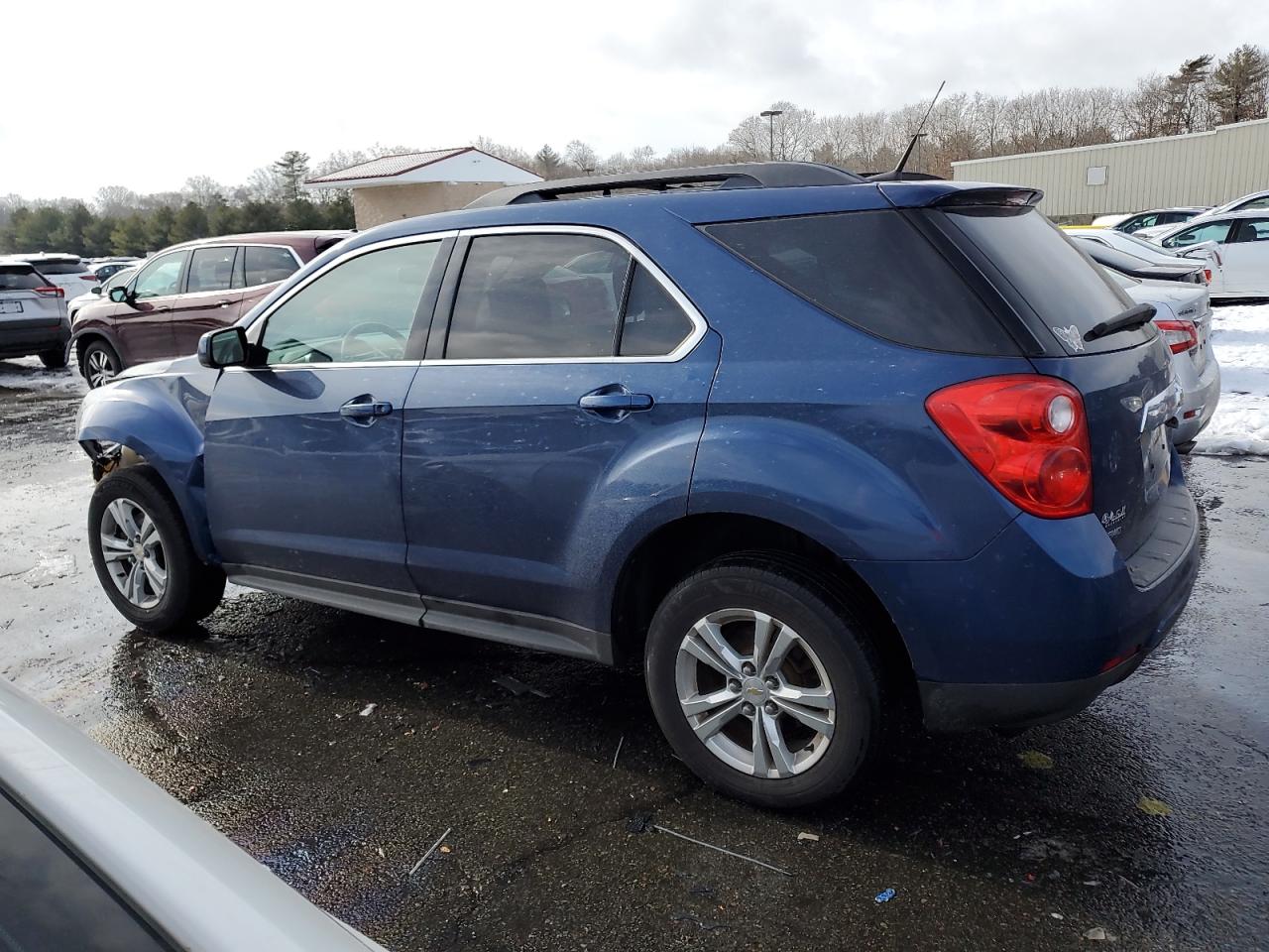 2010 Chevrolet Equinox - Image 2