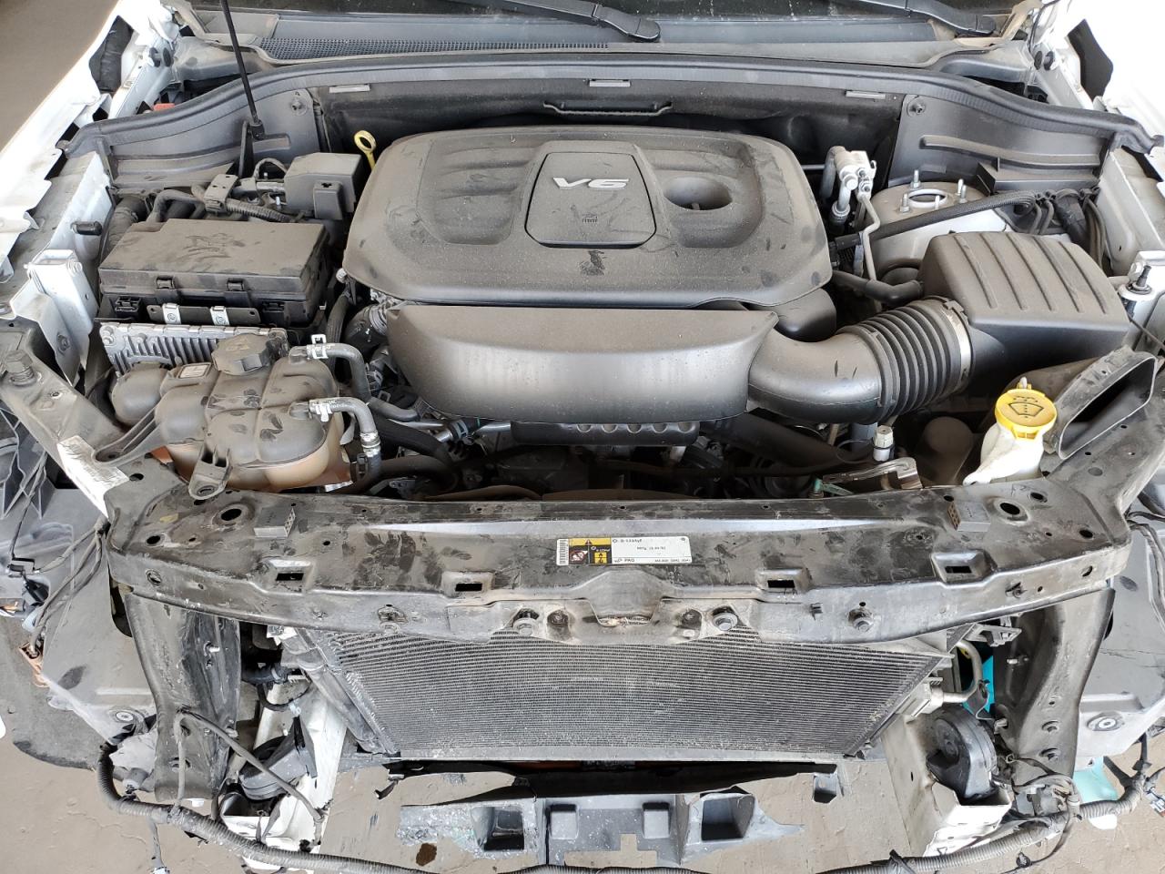 2019 Jeep Grand Cherokee - Image 12