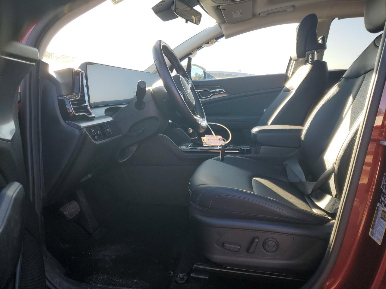 2023 Kia Sportage - Image 7