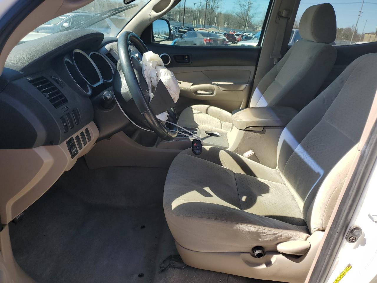 2006 Toyota Tacoma - Image 7