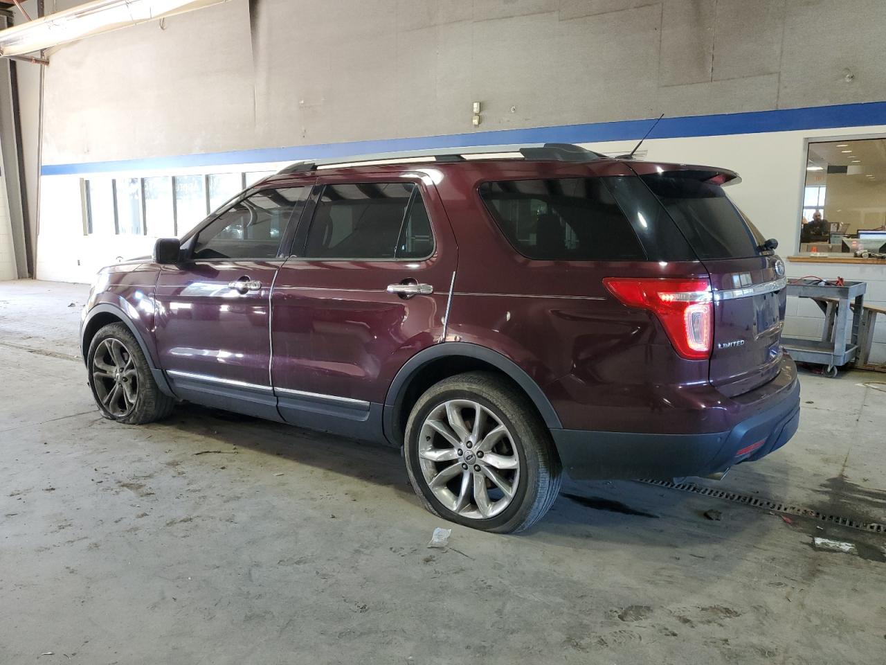 2011 Ford Explorer - Image 2