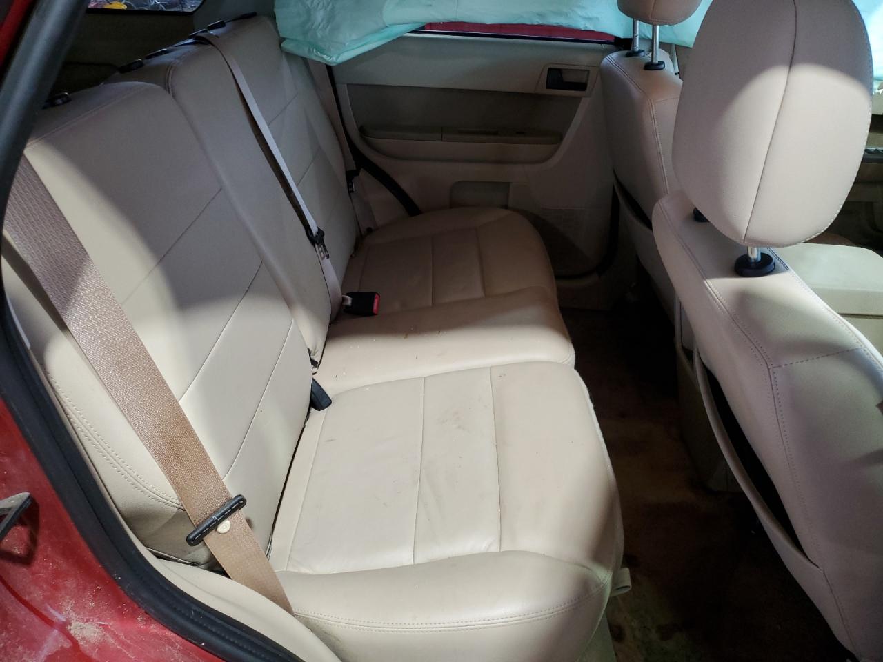 2012 Ford Escape - Image 11