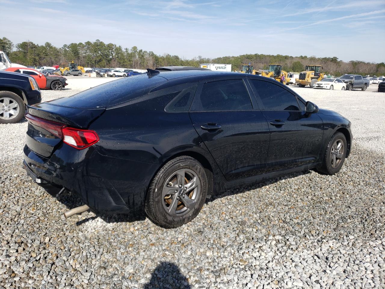 2022 Kia K5 - Image 3