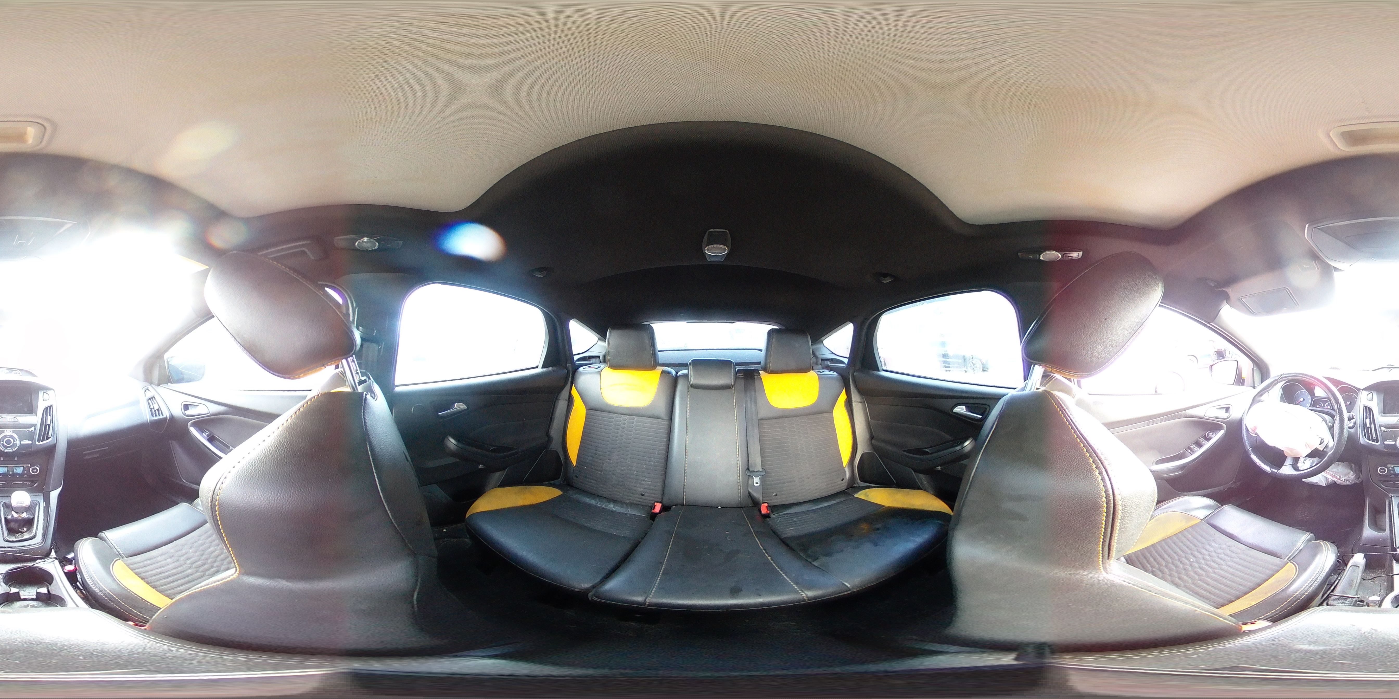 2014 Ford Focus - Image 12