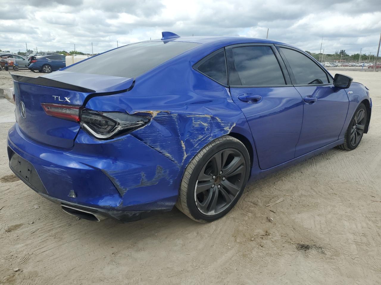 2021 Acura TLX - Image 3