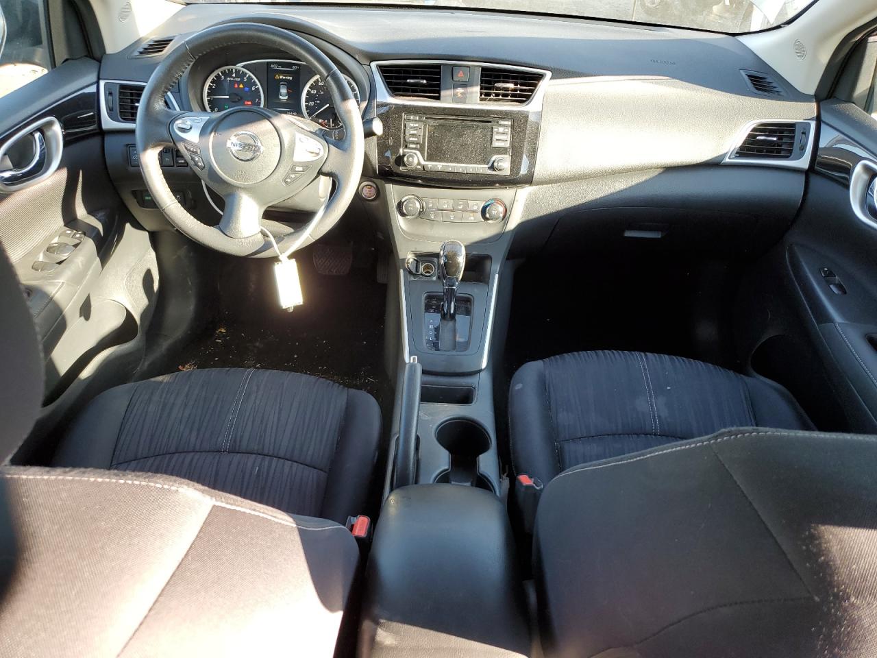 2017 Nissan Sentra - Image 8