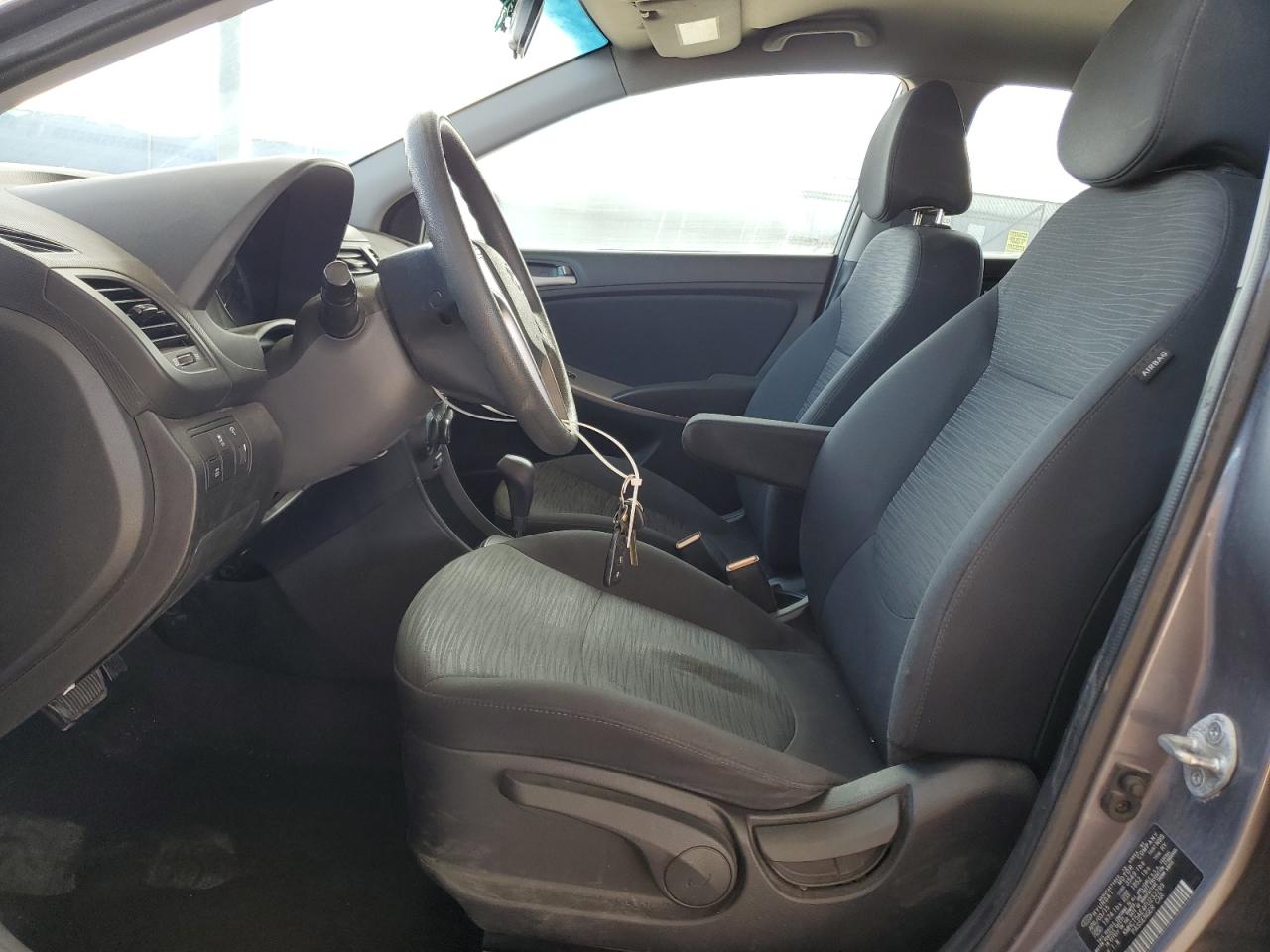 2015 Hyundai Accent - Image 7