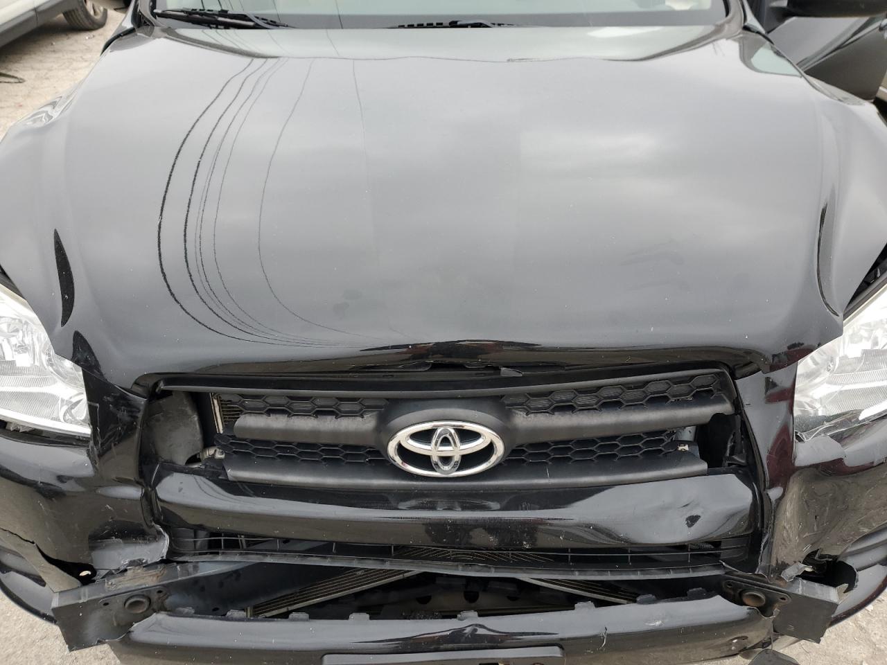 2012 Toyota RAV 4 - Image 13
