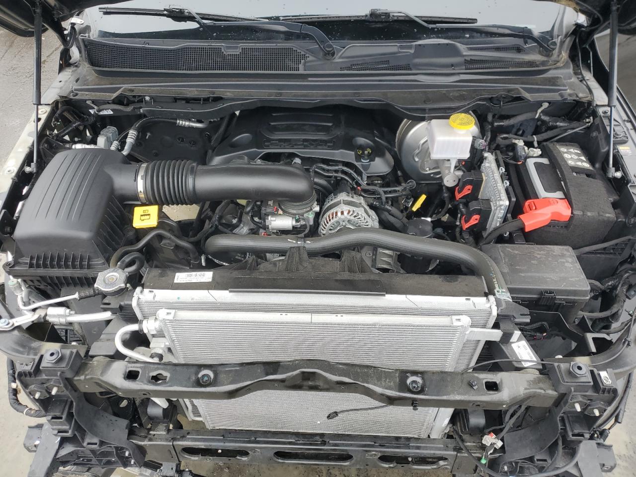 2022 RAM 1500 - Image 13