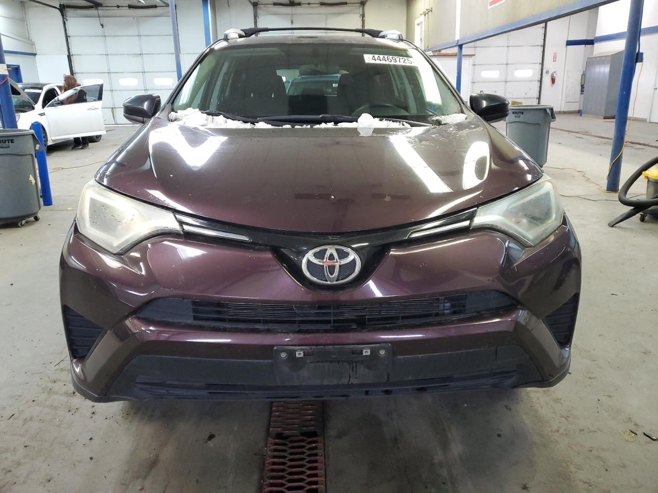 2016 Toyota RAV 4 - Image 5