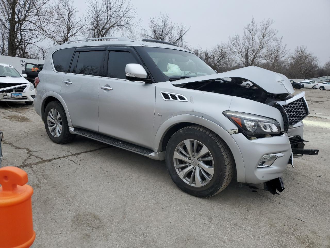 2016 Infiniti QX80 - Image 4