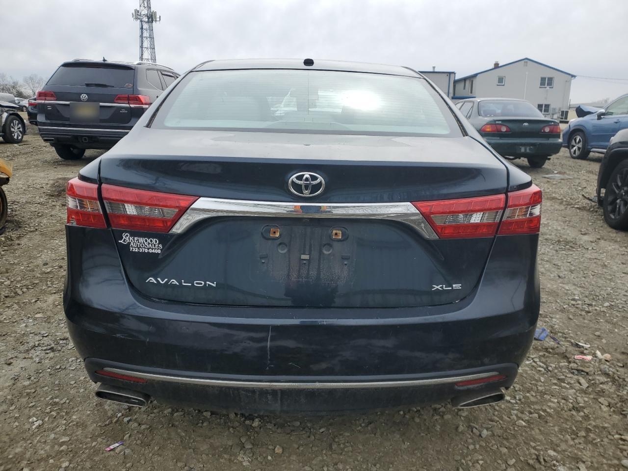 2016 Toyota Avalon - Image 6