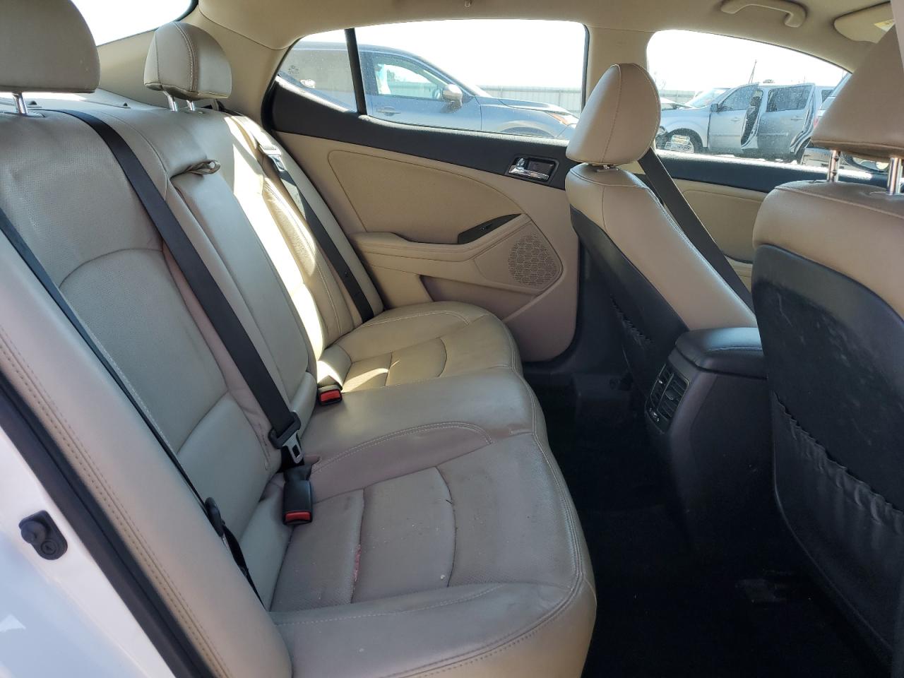 2013 Kia Optima - Image 10