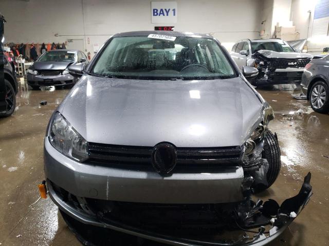  VOLKSWAGEN GOLF 2013 Сріблястий