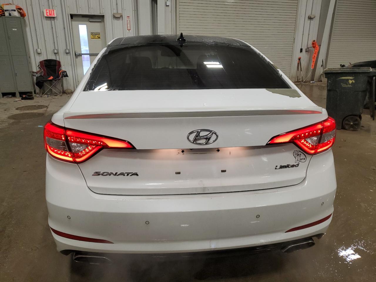 2015 Hyundai Sonata - Image 6
