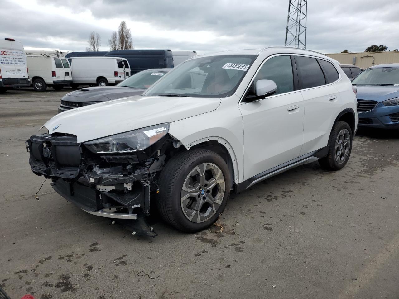 2024 BMW X1 - Image 1