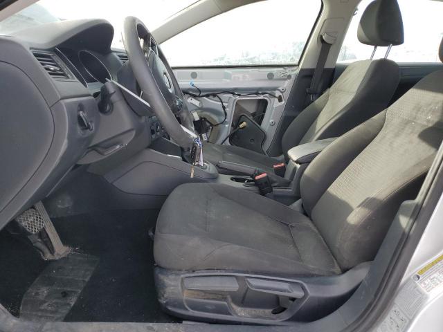  VOLKSWAGEN JETTA 2015 Серебристый