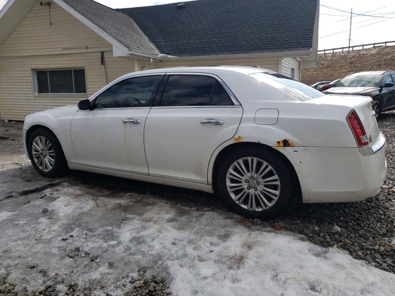 2012 Chrysler 300 - Image 2