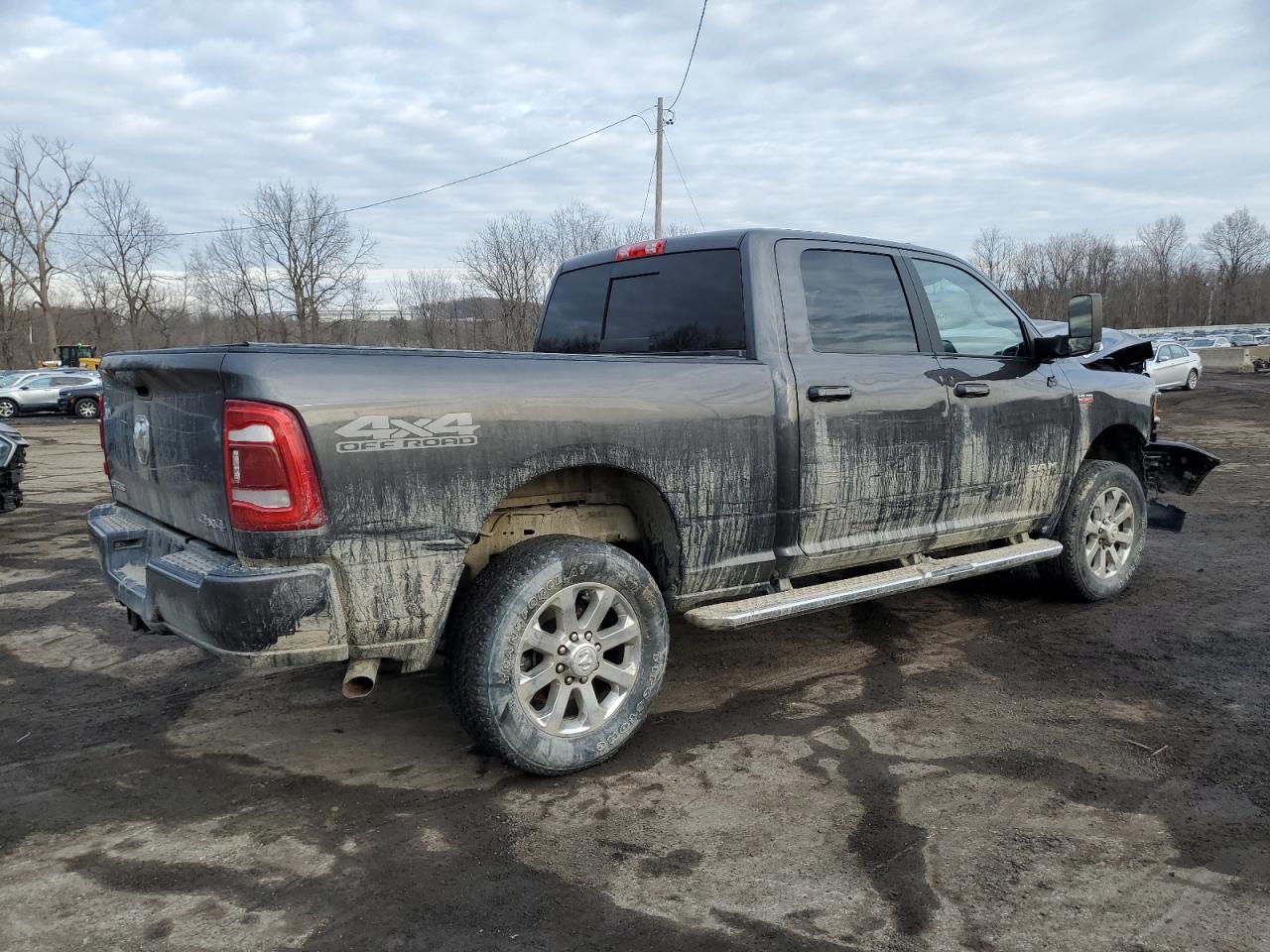 2022 RAM 2500 - Image 3