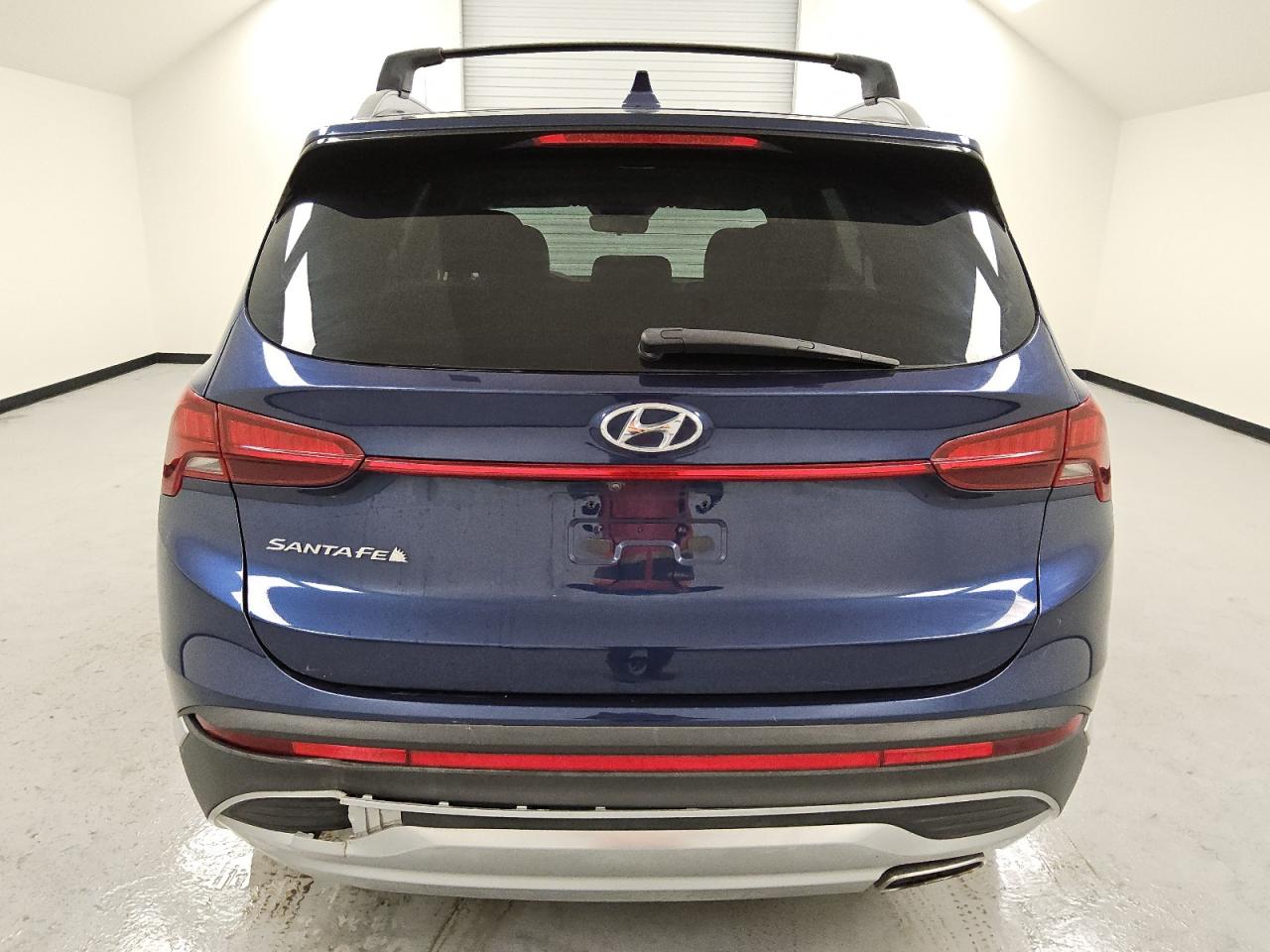 2022 Hyundai Santa Fe - Image 6