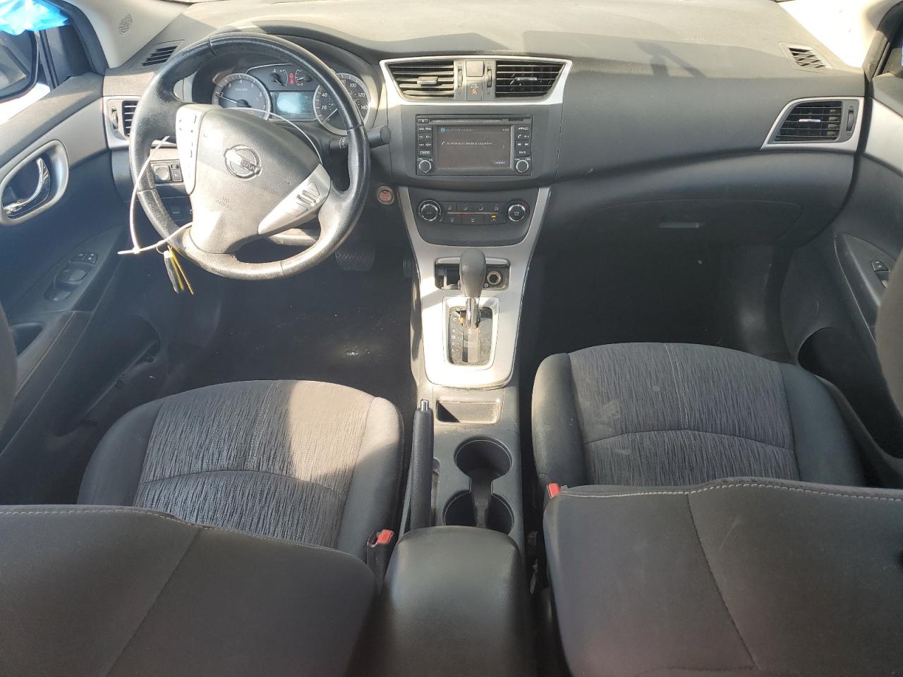 2015 Nissan Sentra - Image 8