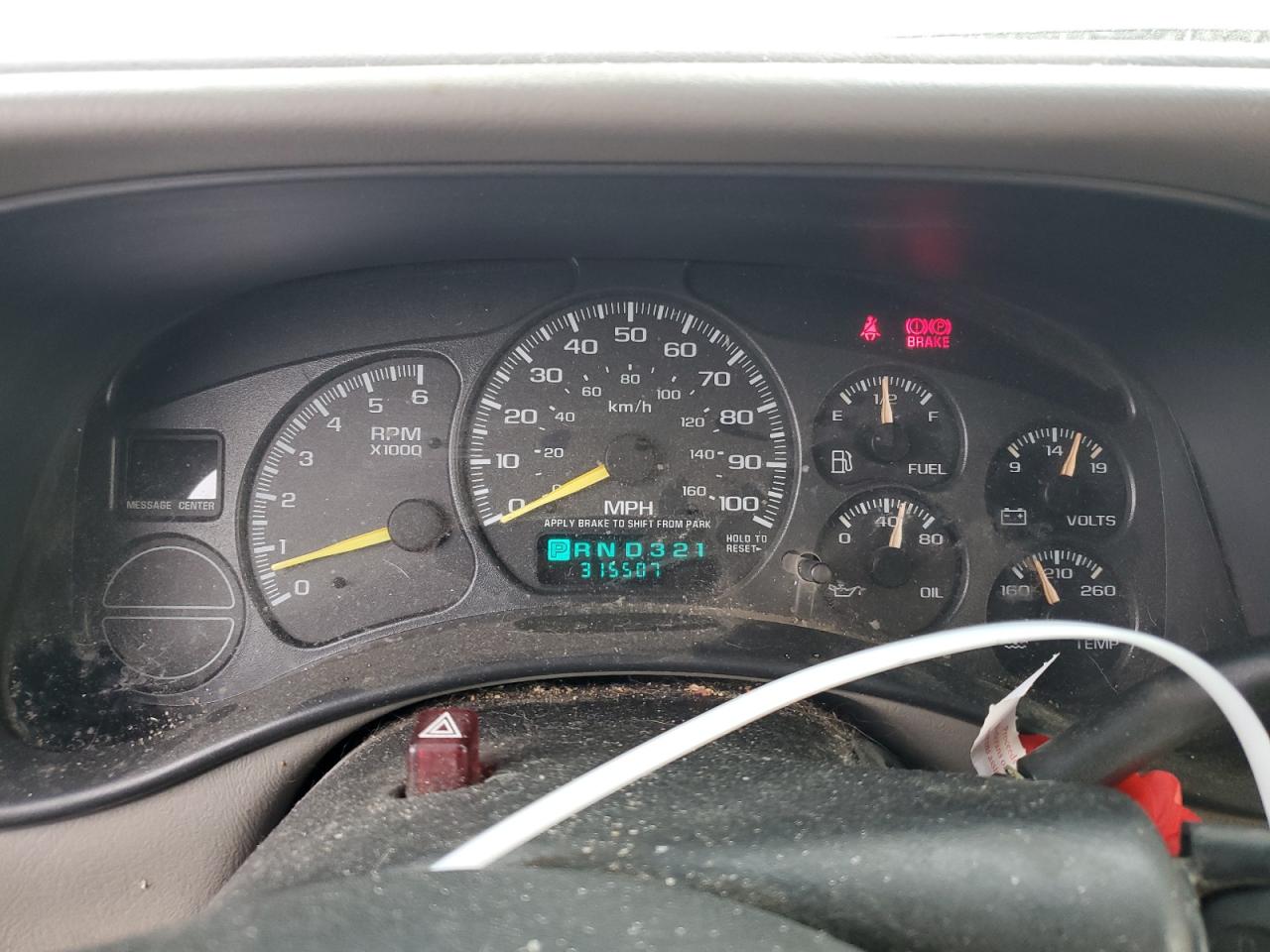 2001 GMC Yukon - Image 9