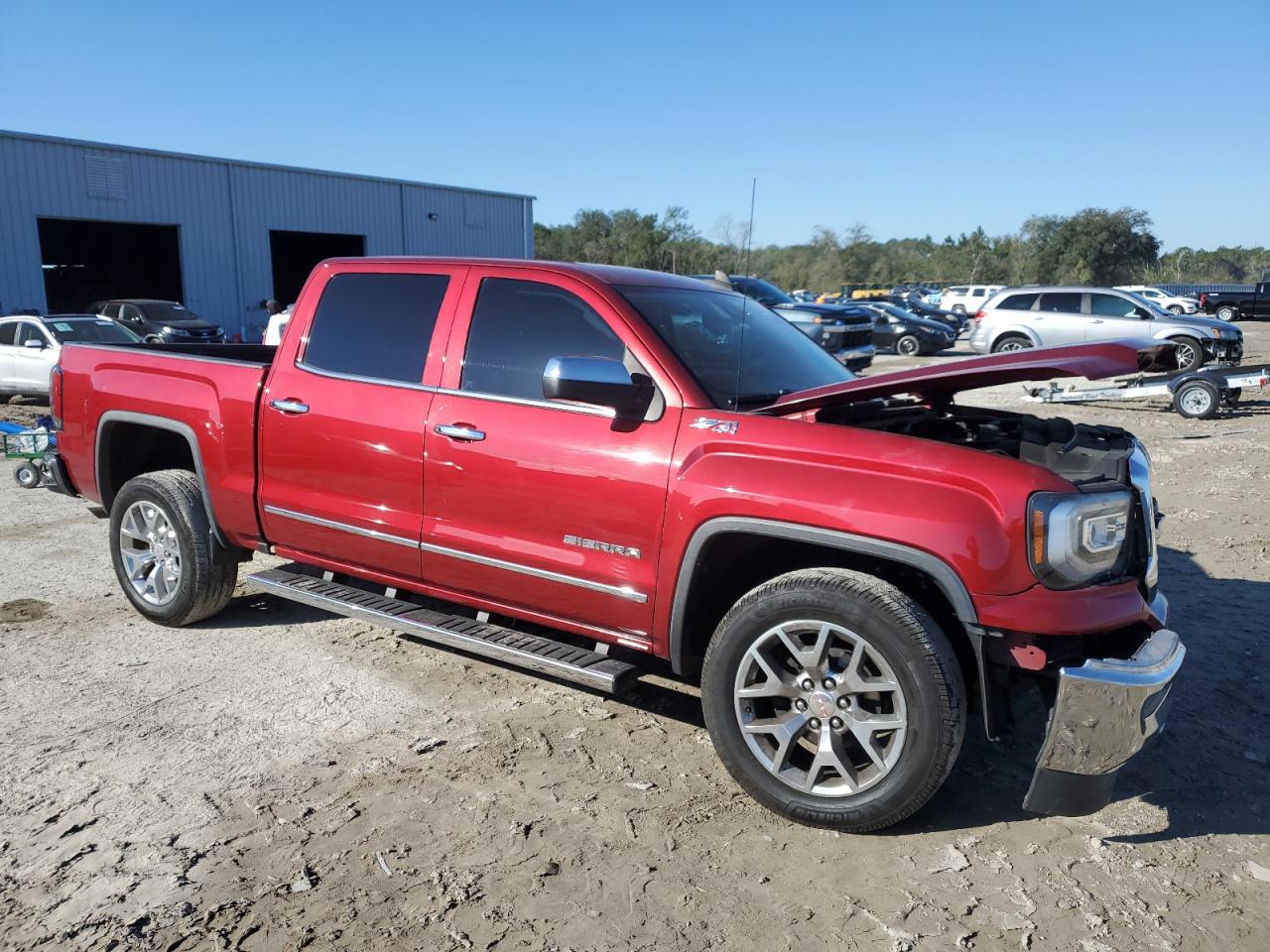 2018 GMC Sierra - Image 4