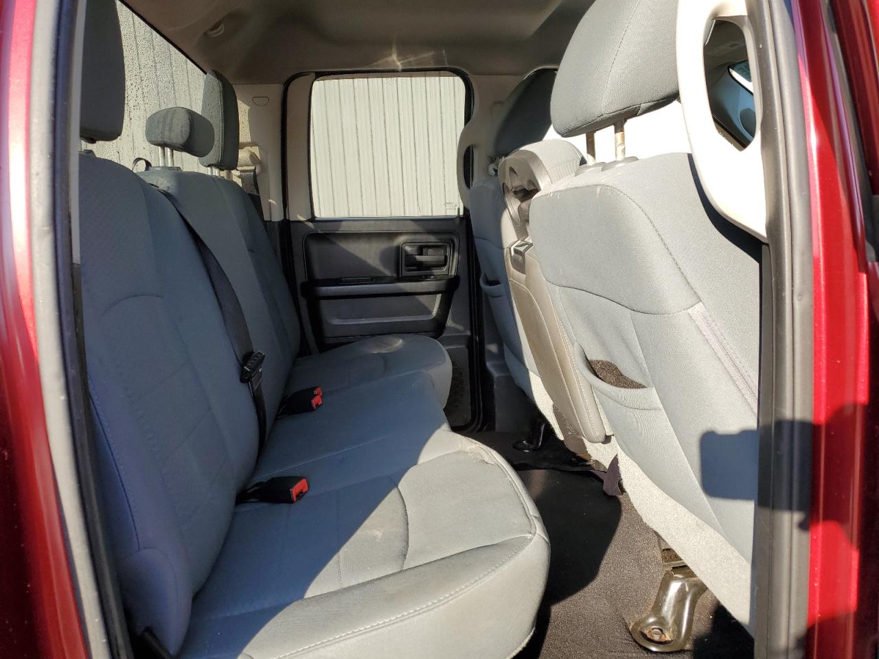 2013 RAM 1500 - Image 10