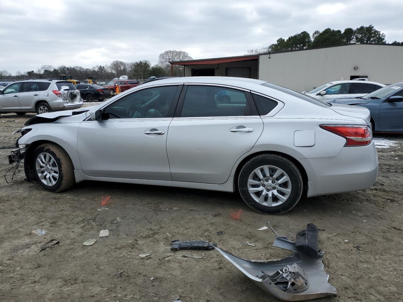 2014 Nissan Altima - Image 2