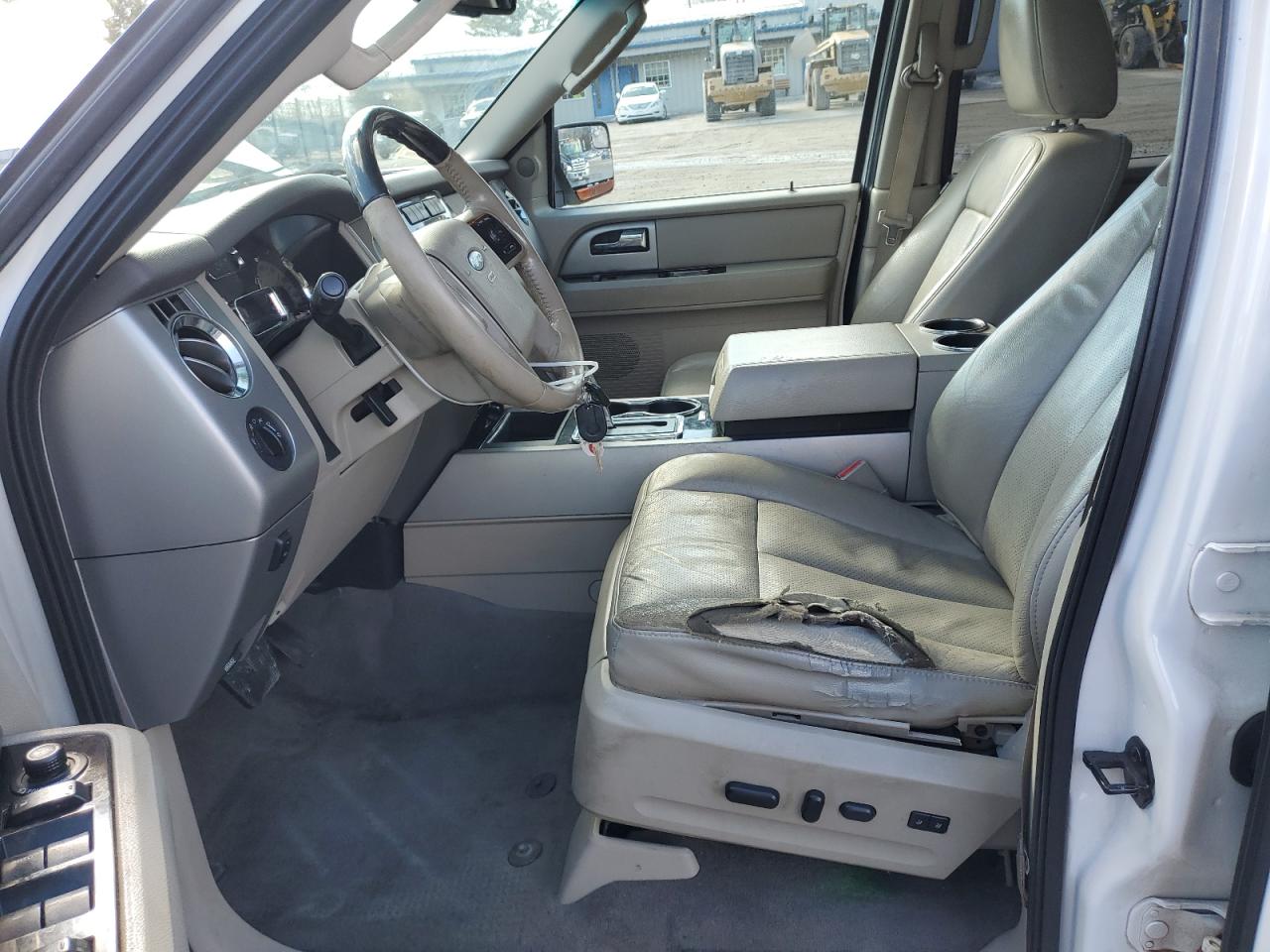 2014 Ford Expedition - Image 7