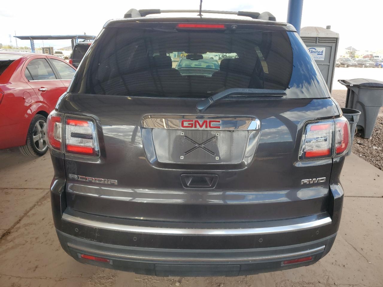 2015 GMC Acadia - Image 6